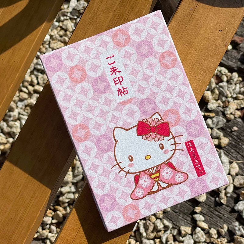 御朱印帳】ハローキティ御朱印帳【七宝】 - メルカリ