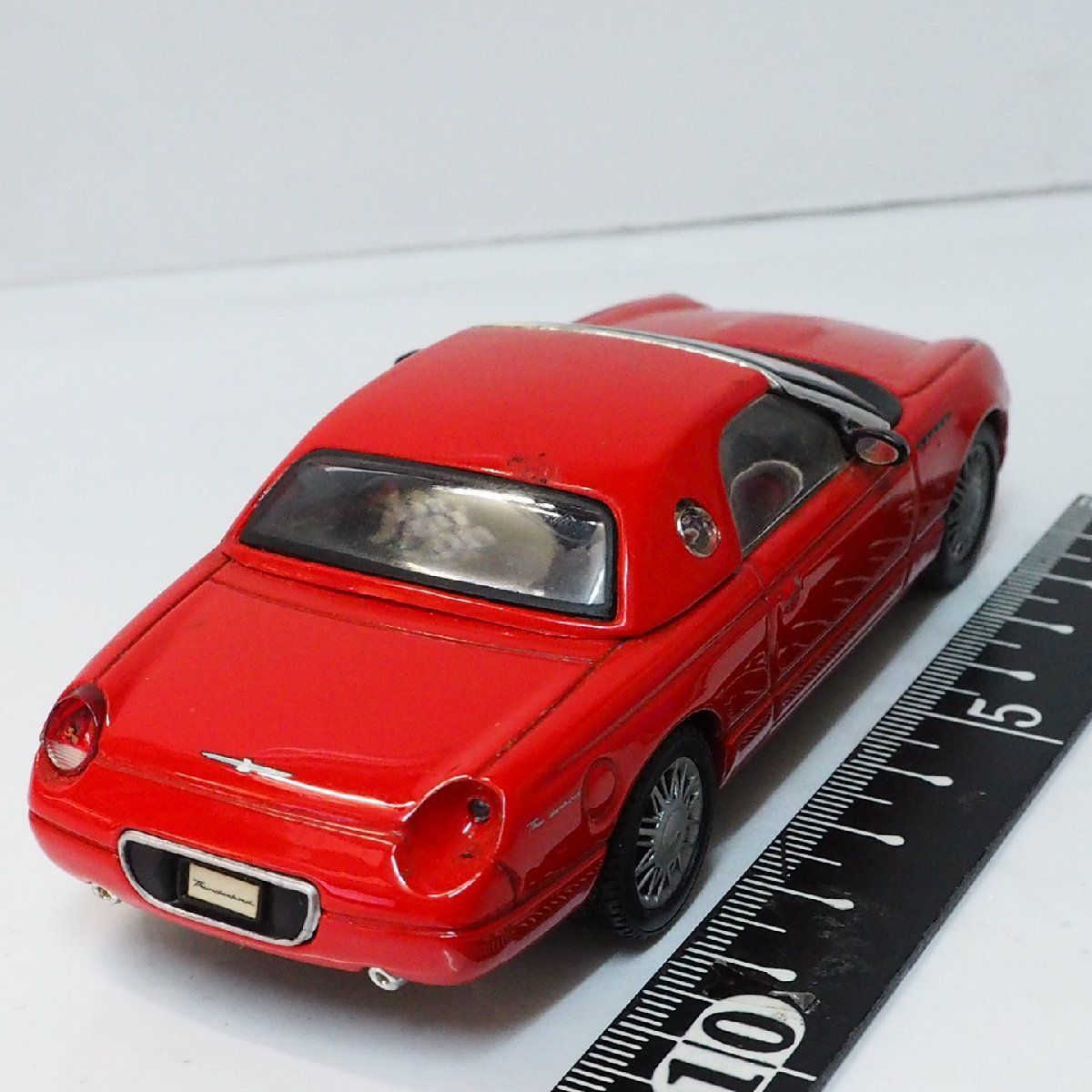 Maisto【フォード サンダーバード ショーカー FORD THUNDERBIRD SHOW