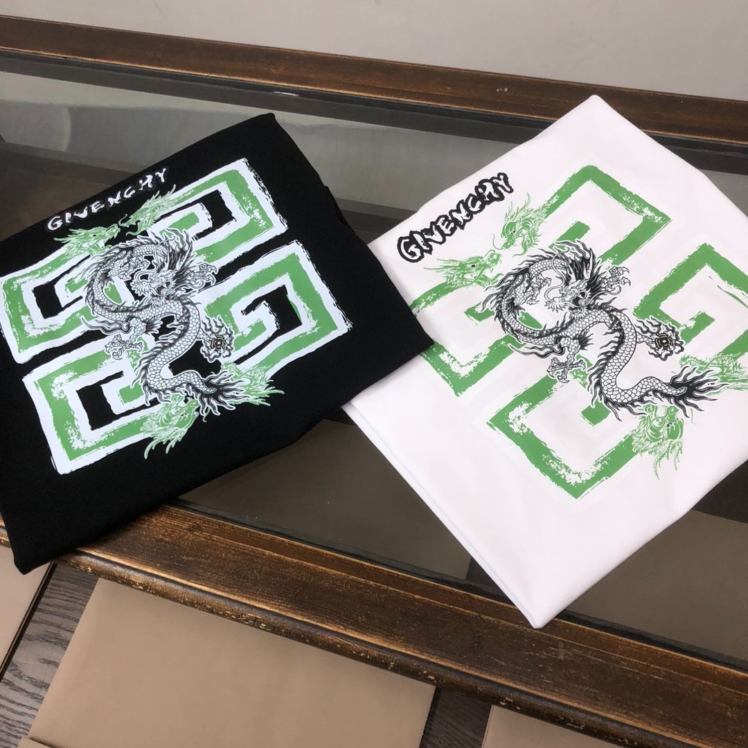 【送料関税込】GIVENCHY コットン ロゴプリント Tシャツ 本日限定特価】GIVENCHY 春夏 ロゴプリントTシャツ [本日特価