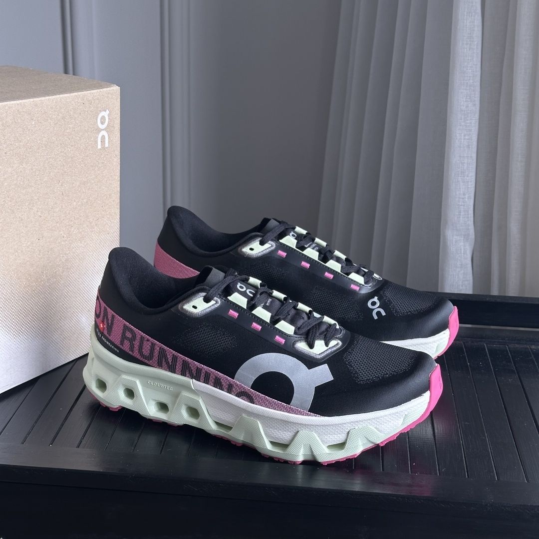 高評価のクリスマスプレゼント Cloudmonster オン On Hyper ハイパー クラウドモンスター スパイク・シューズ