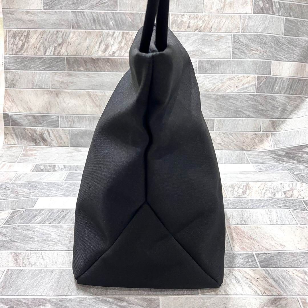 美品☆ BARNEYS NEWYORK バーニーズニューヨーク トートバッグ 美品☆ BARNEYS NEWYORK バーニーズニューヨーク トートバッグ