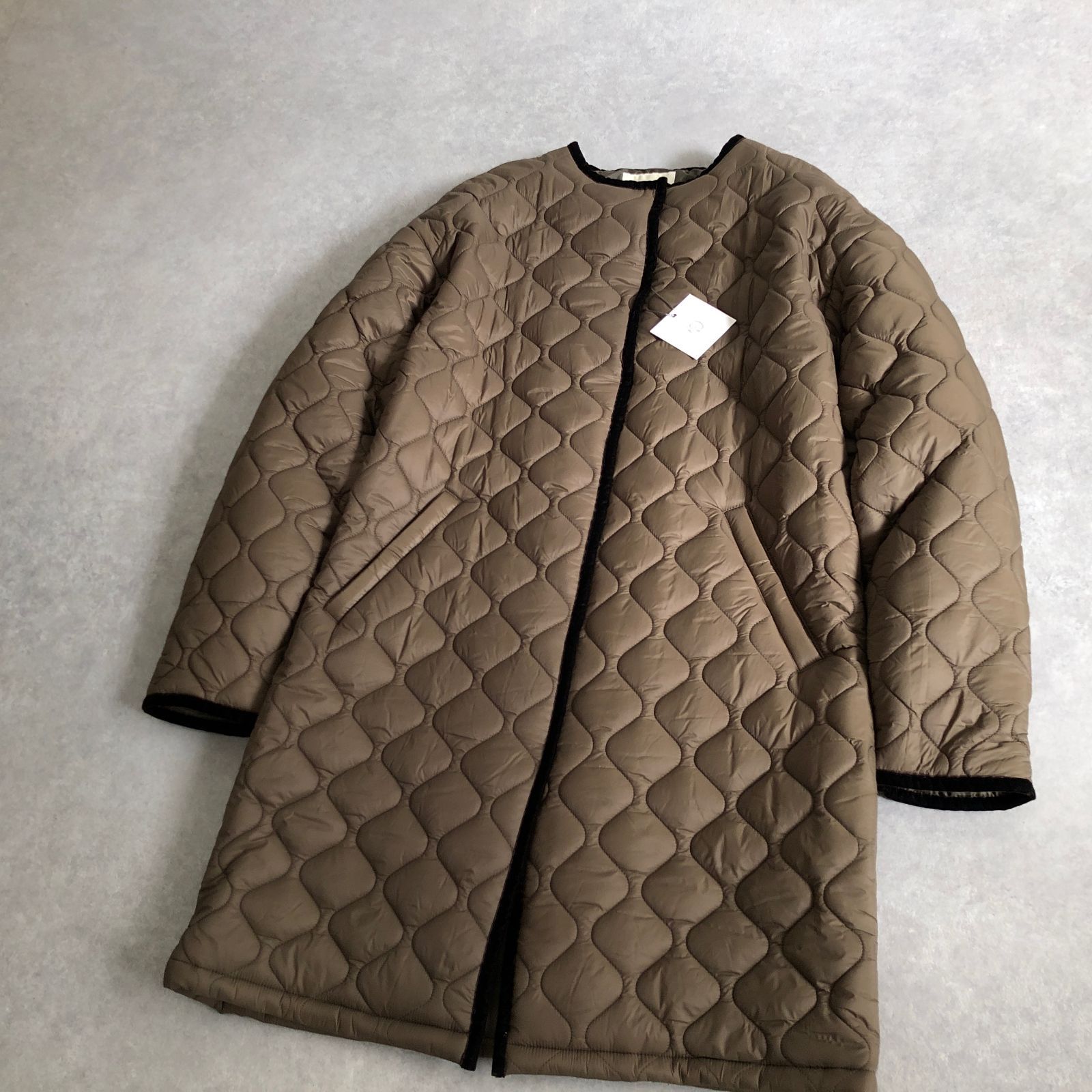 新品 定価2.7万 藤井夏恋 NEROLI ノーカラー キルティング コート 