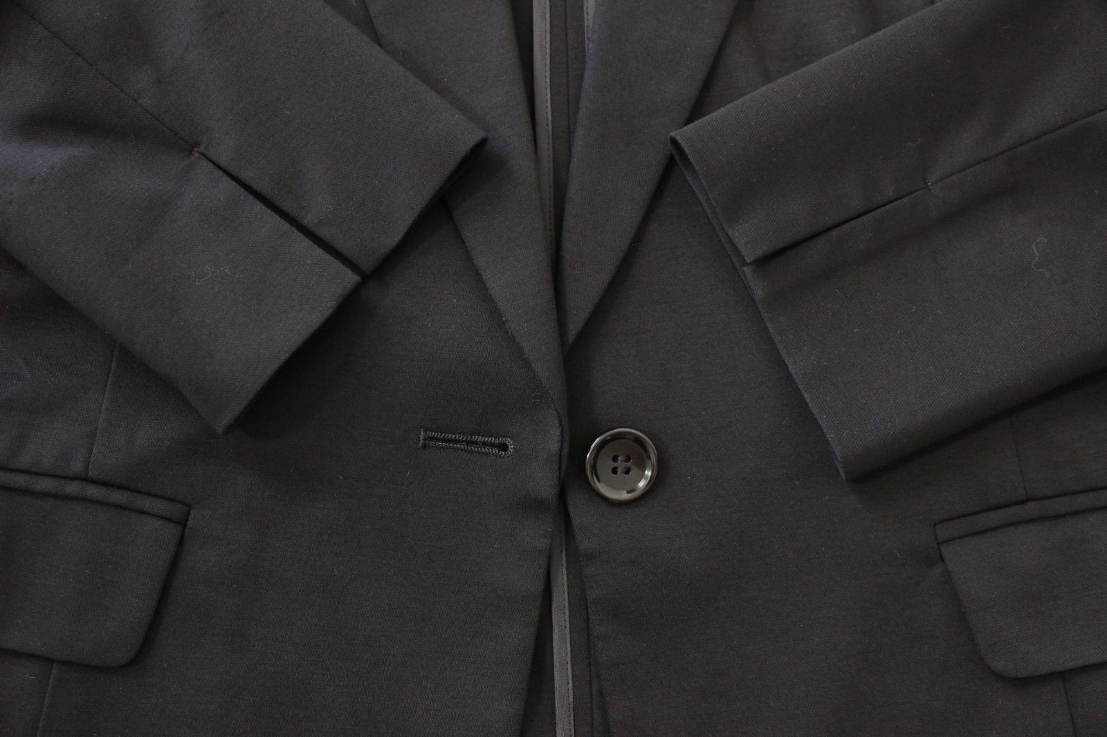  31 アンタイトル スカートスーツ 44 ブラック 黒 4 L相当 大きいサイズ ビジネス フォーマル セットアップスーツ UNTITLED スカートスーツ上下 ビジネススーツ