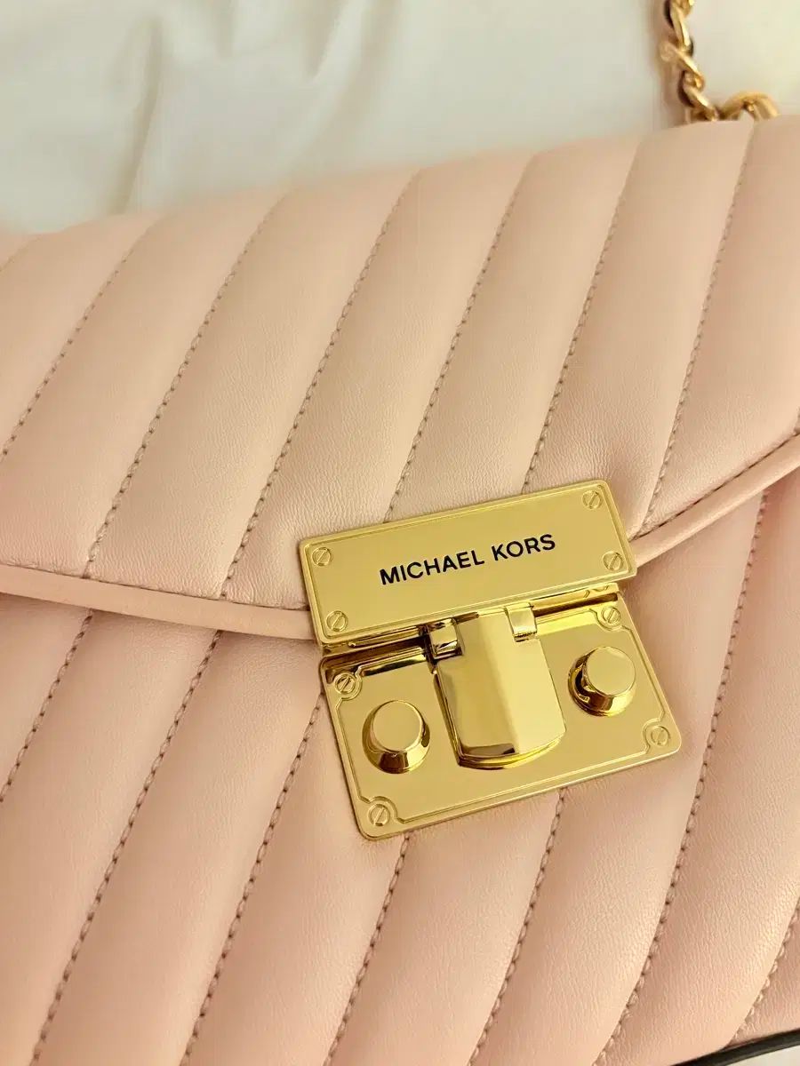 KORS マイケル