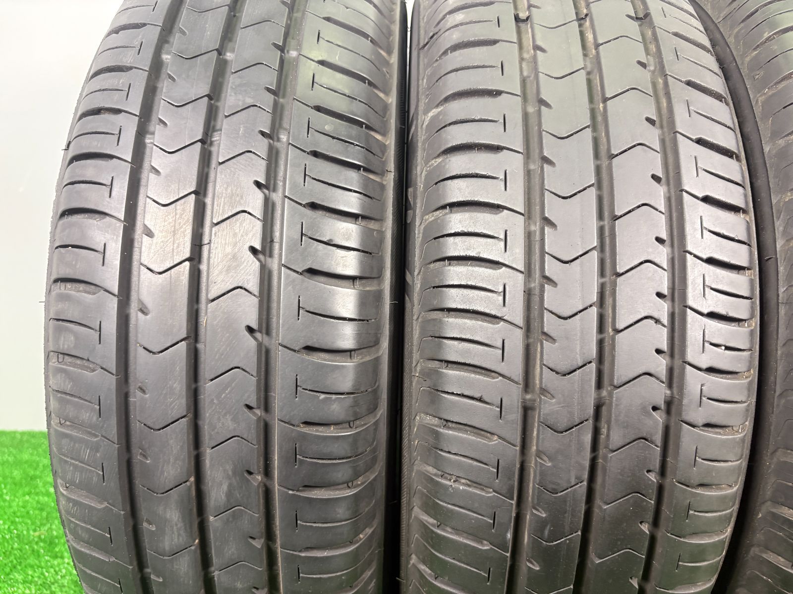 175 65R15 ブリヂストン ECOPIA NH100C 2020年製 4本 夏タイヤ ノーマル TA633