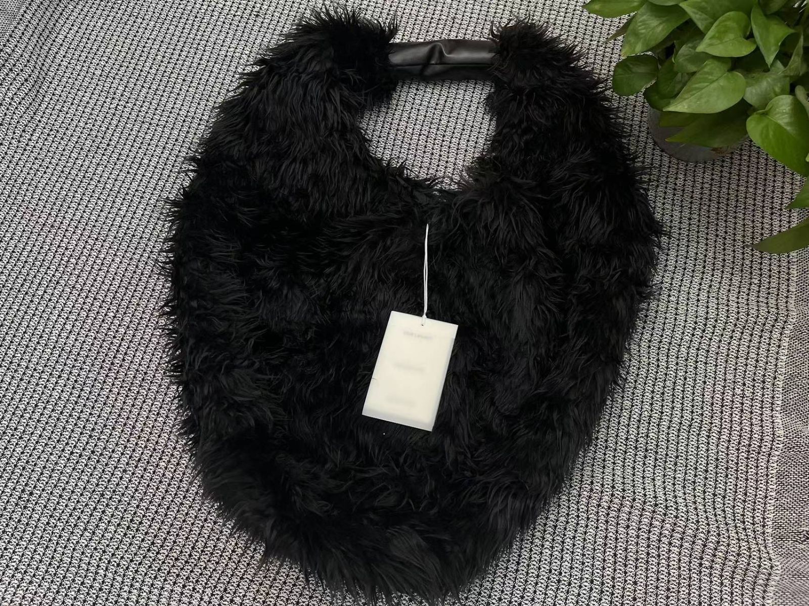 新品 OUR LEGACY DRIP BAG Black Fake Fur