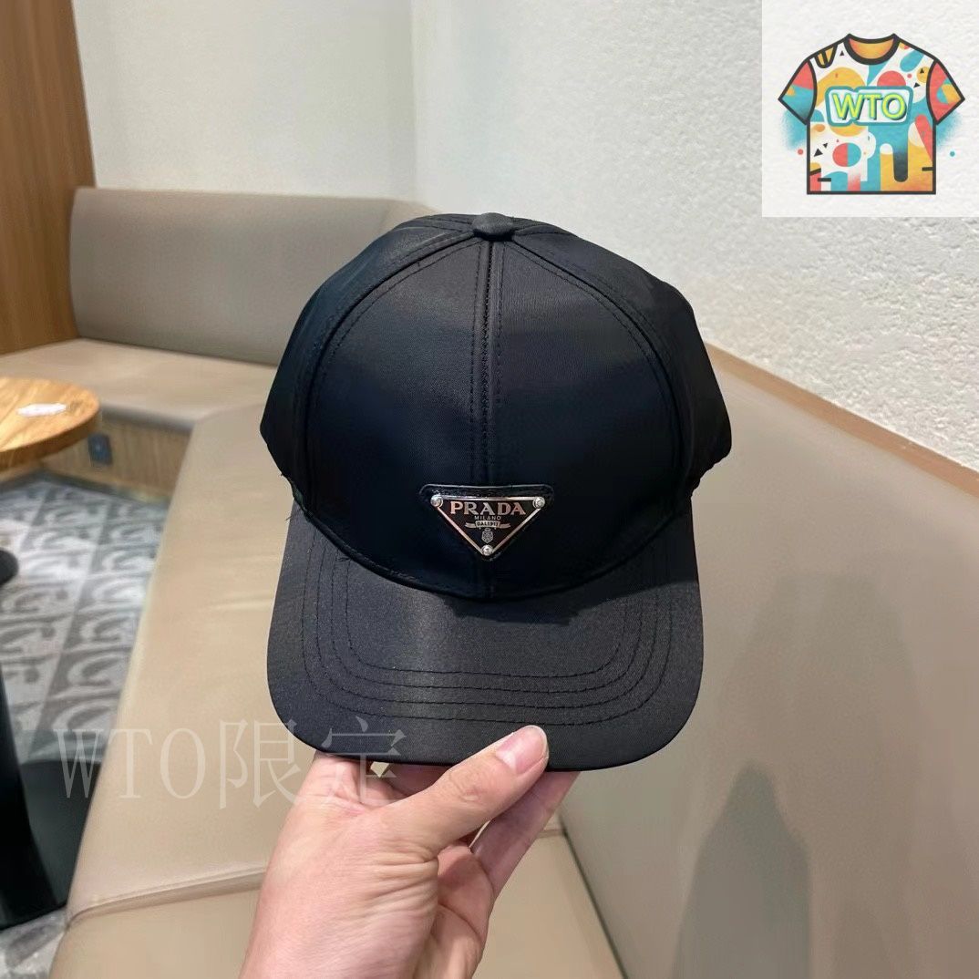 今日特価】Prada 三角ロゴ ベースボールキャップ - メルカリ