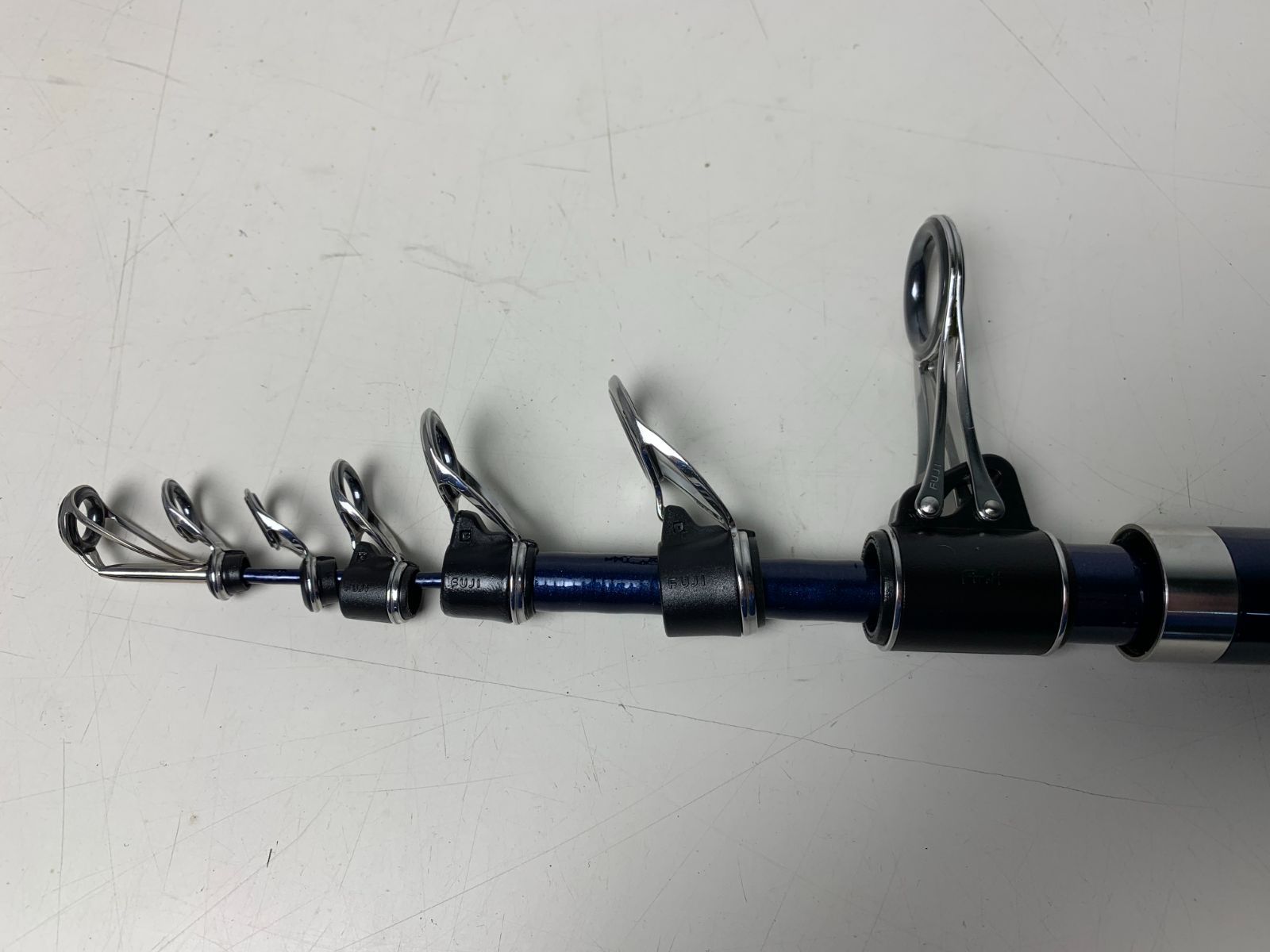 リョービプロセクションスーパーライトXSR 30号4.25m 投げ竿 2025年