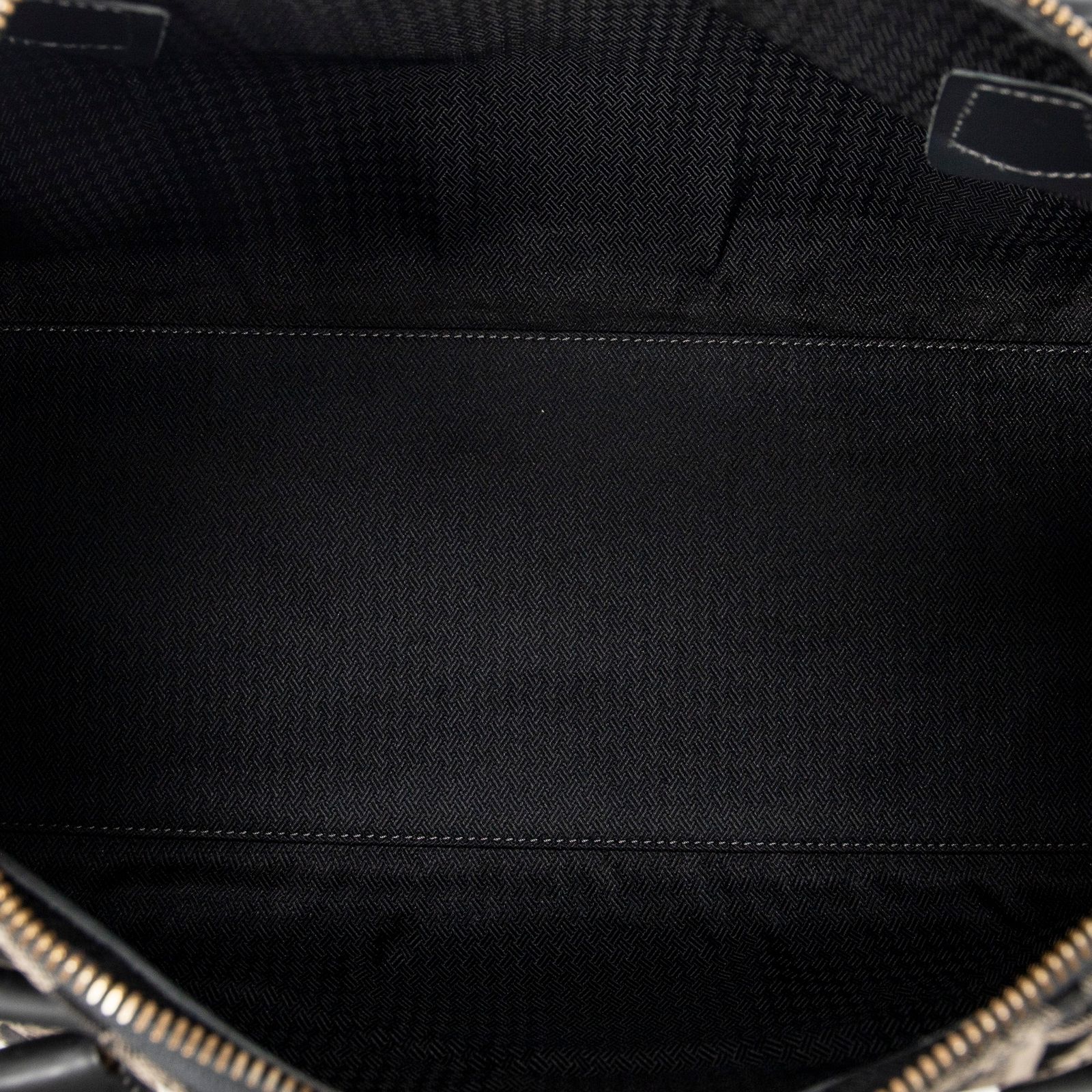 ボストン黒トロッター柄