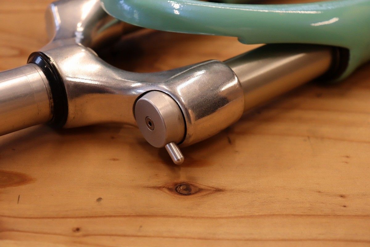 サスペンションフォーク フロントフォーク