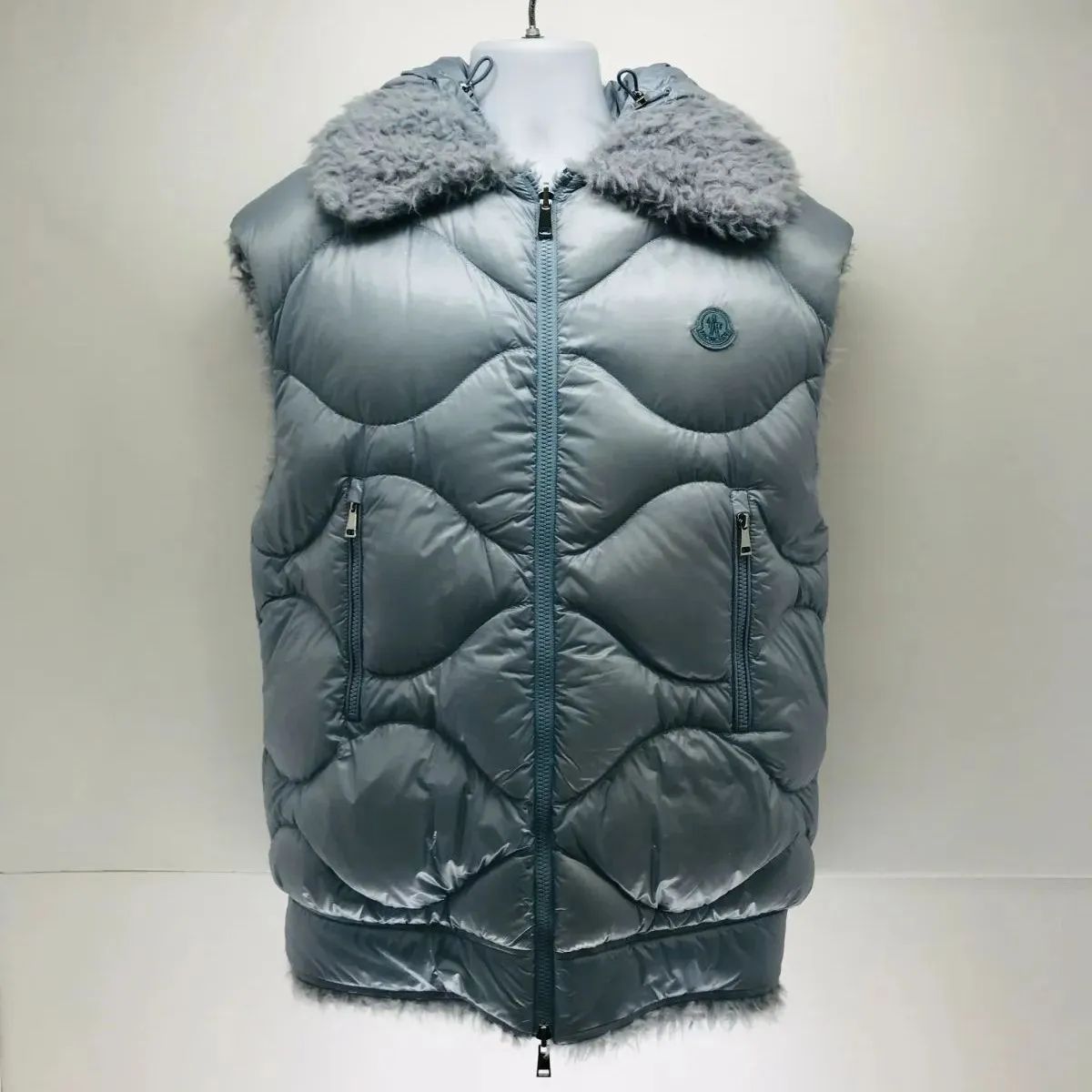 【01】MONCLER ACHARD リバーシブル ダウンベスト Sサイズ(01-5057)