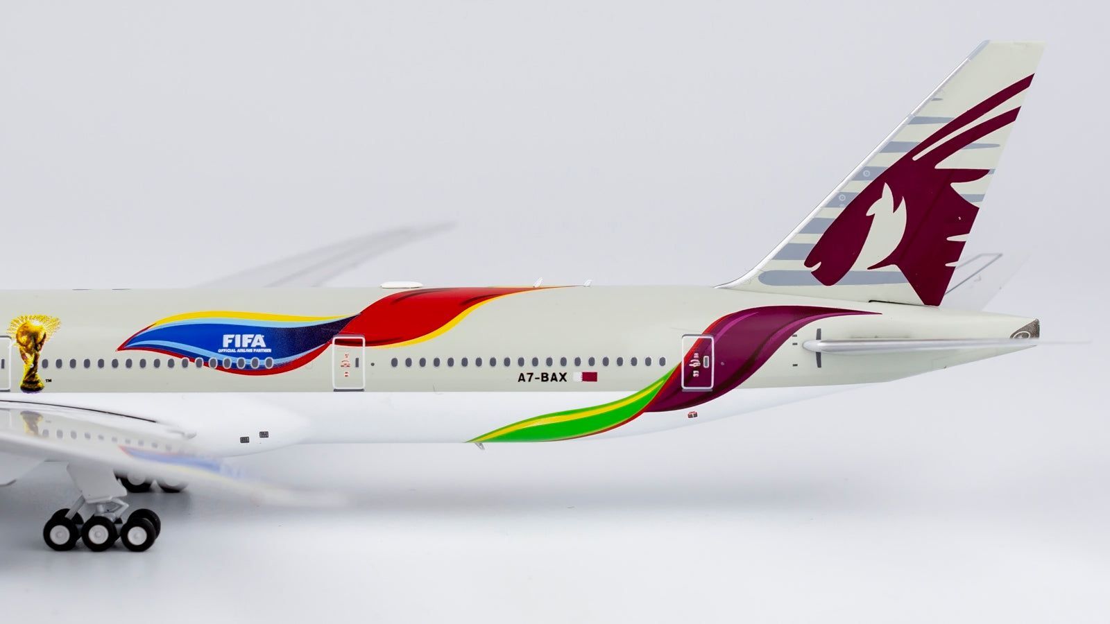 カタール航空 777-300ER A7-BAX 1/400 NGmodel カタール航空 777-300ER A7-BAX 1/400 73029 - メルカリ