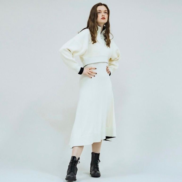 ハーフジップニットセットアップ pinue ロペ 