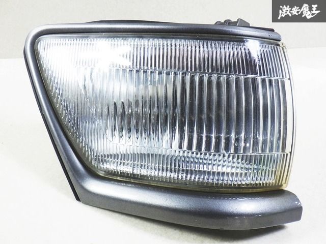 日産純正 HC33 C33 ローレル クリアランスランプ コーナー ランプ レンズ 右 右側 運転席側 KOITO 120-66180 シルバー 即納 棚D11G