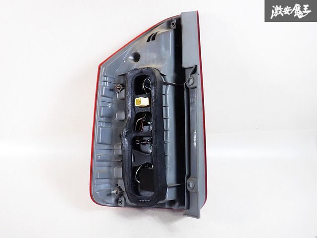 トヨタ ノア 70系 後期 純正 LED テールランプ 左右セット 美品 LED点灯OK☆】【LED点灯OK】 トヨタ 純正 ZRR70 ノア 2013年
