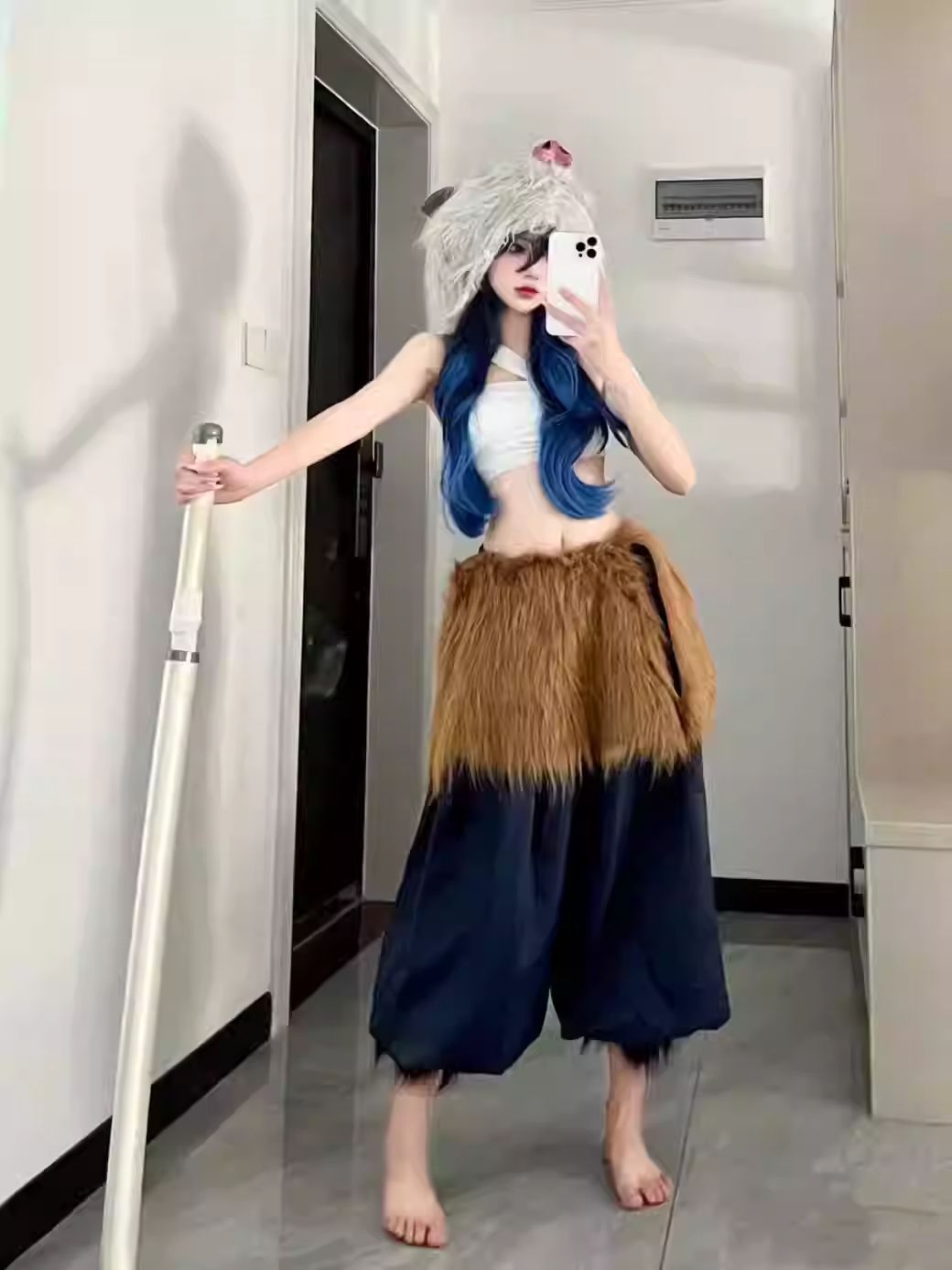 伊之助 鬼滅の刃 コスプレ 女装 刀、カツラ付き 鬼滅 嘴平伊之助（はしびらいのすけ） 女体化 コスプレ衣装 『鬼