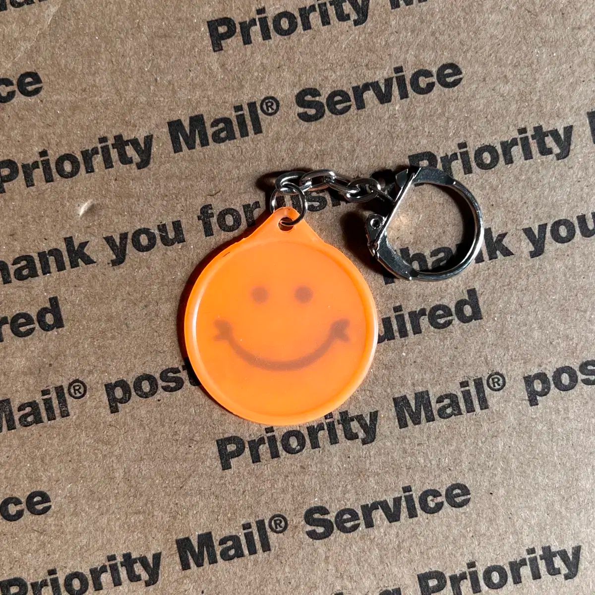 90s vtg Smiley Face Keyring - メルカリ