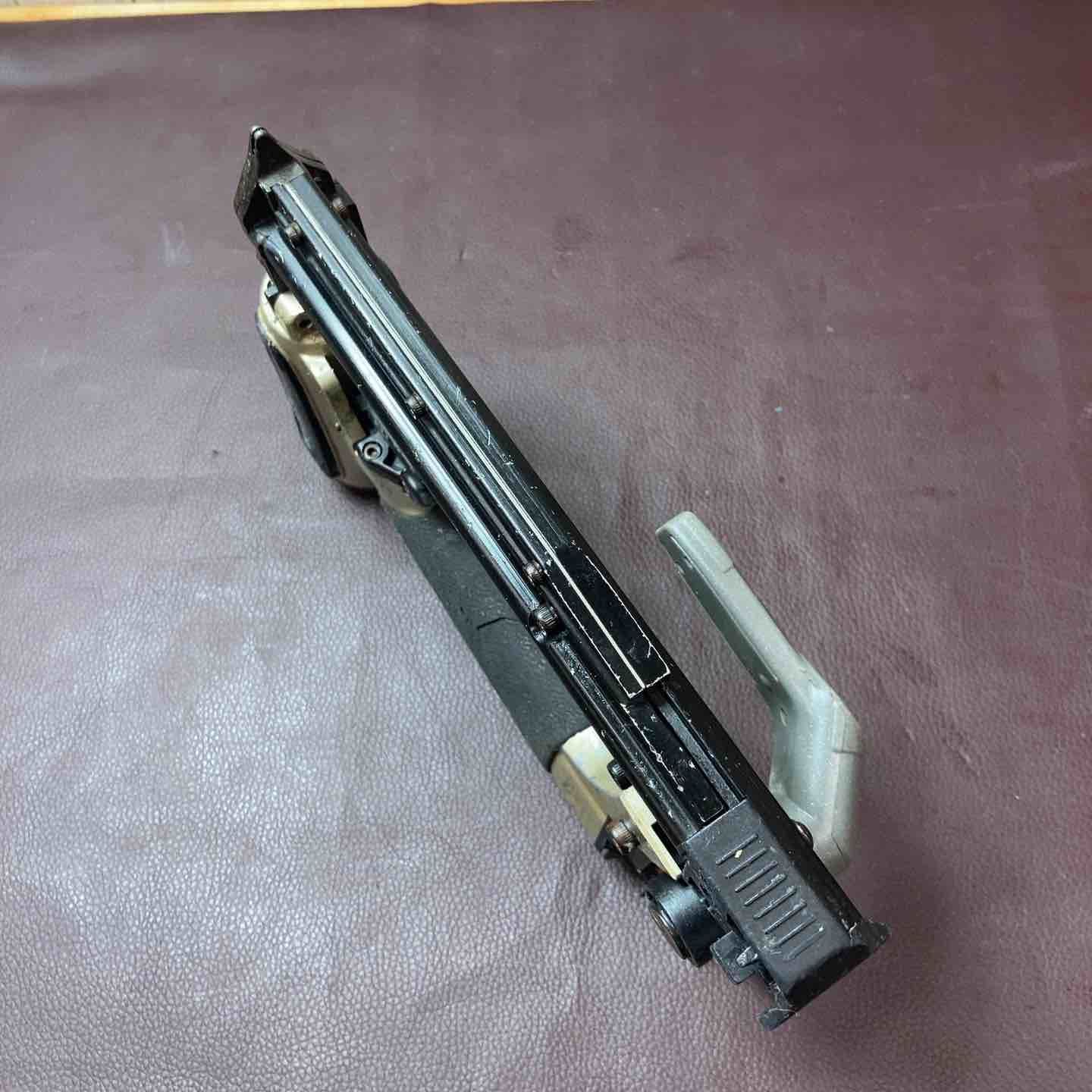 日立工機 常圧ピンネイラ