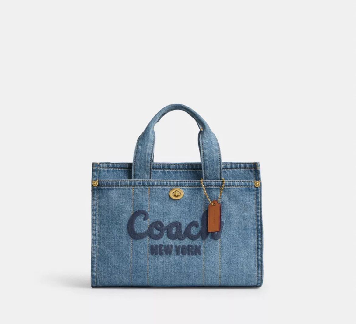 【新品・未使用】COACH カーゴ トート 26 アプリコット COACH コーチ カーゴ トート 26 - メルカリ