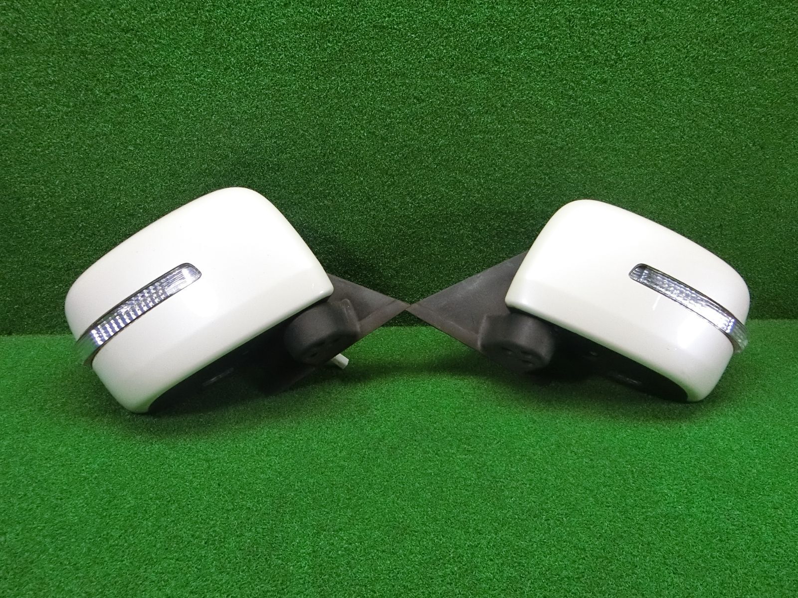 パレット MK21S 右ドアミラー 84701-82K50-Z7T 電動格納　ヒーター付　ウィンカー付　8ピン　イシザキ/82K5RZ7T　右サイドミラー 中古 パレット MK21S 右サイドミラー・ドアミラー T 4WD 82K5 84701