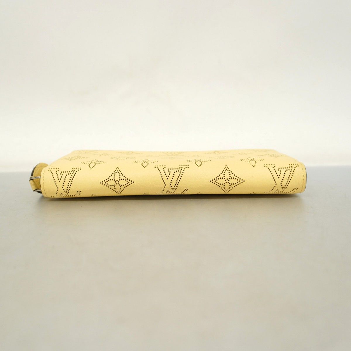 5id4551 ルイヴィトン 長財布 マヒナ ジッピーウォレット M81515 バナナ レディース