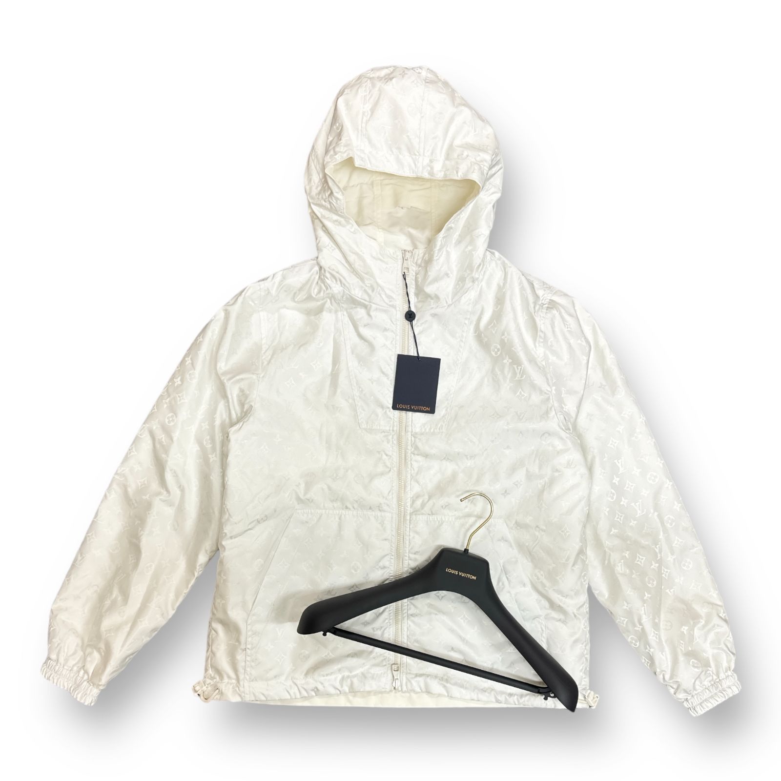 ヴィトンモノグラムリバーシブルナイロンジャケット マウンテン
