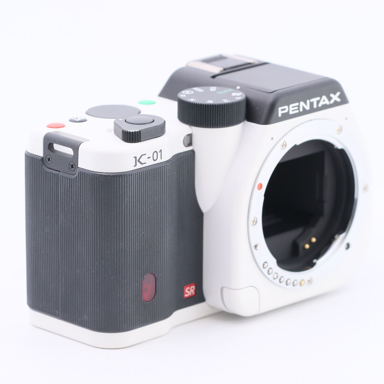 PENTAX ミラーレス K-01 ボディ ホワイト/ブラック - メルカリ