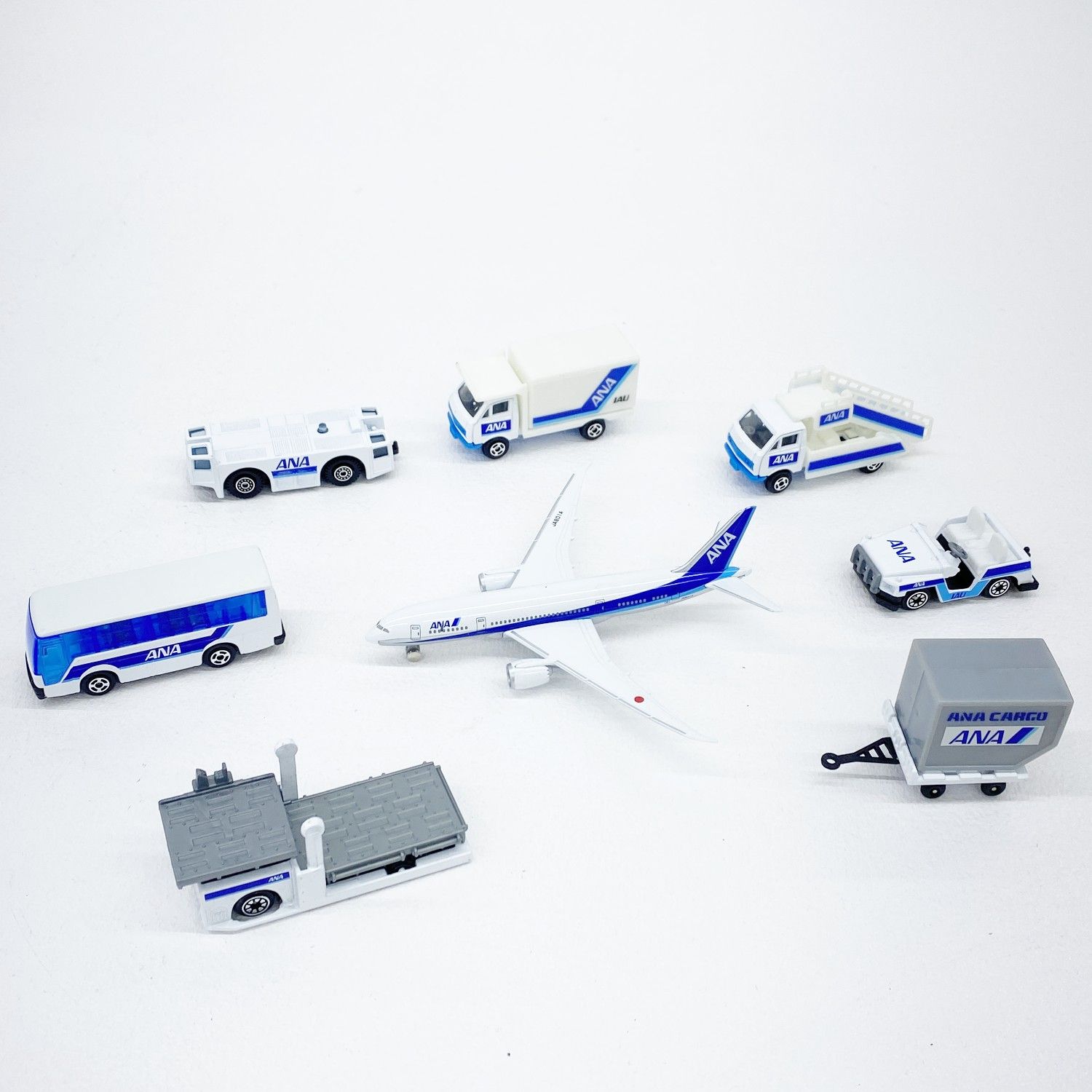 ☆加古川物流】中古品 ダイキャスト BOEING 787 ボーイング ちびっ子 