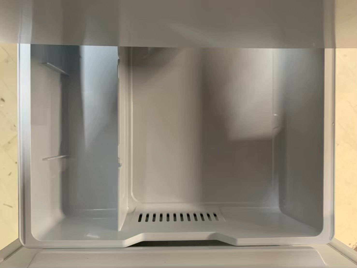 直接引取限定】HITACHI R-C6200 (XS) ノンフロン冷凍冷蔵庫