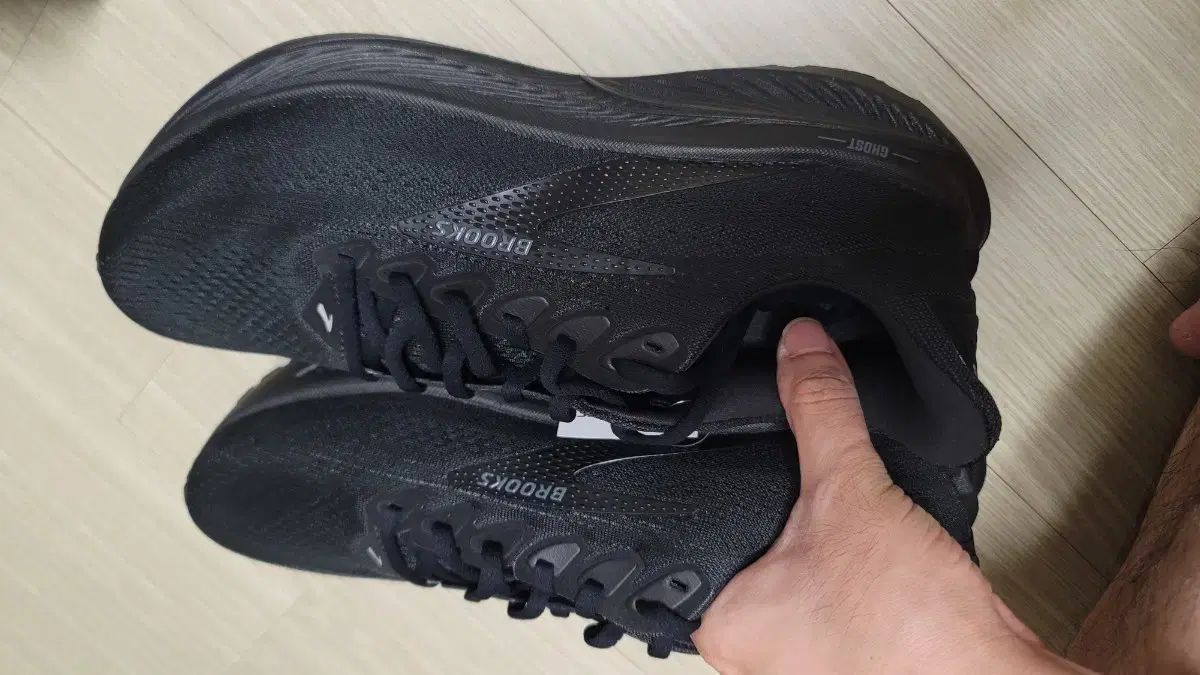 BROOKS ブルックス ランニングシューズ ゴースト 17 メンズ 285 ワイド