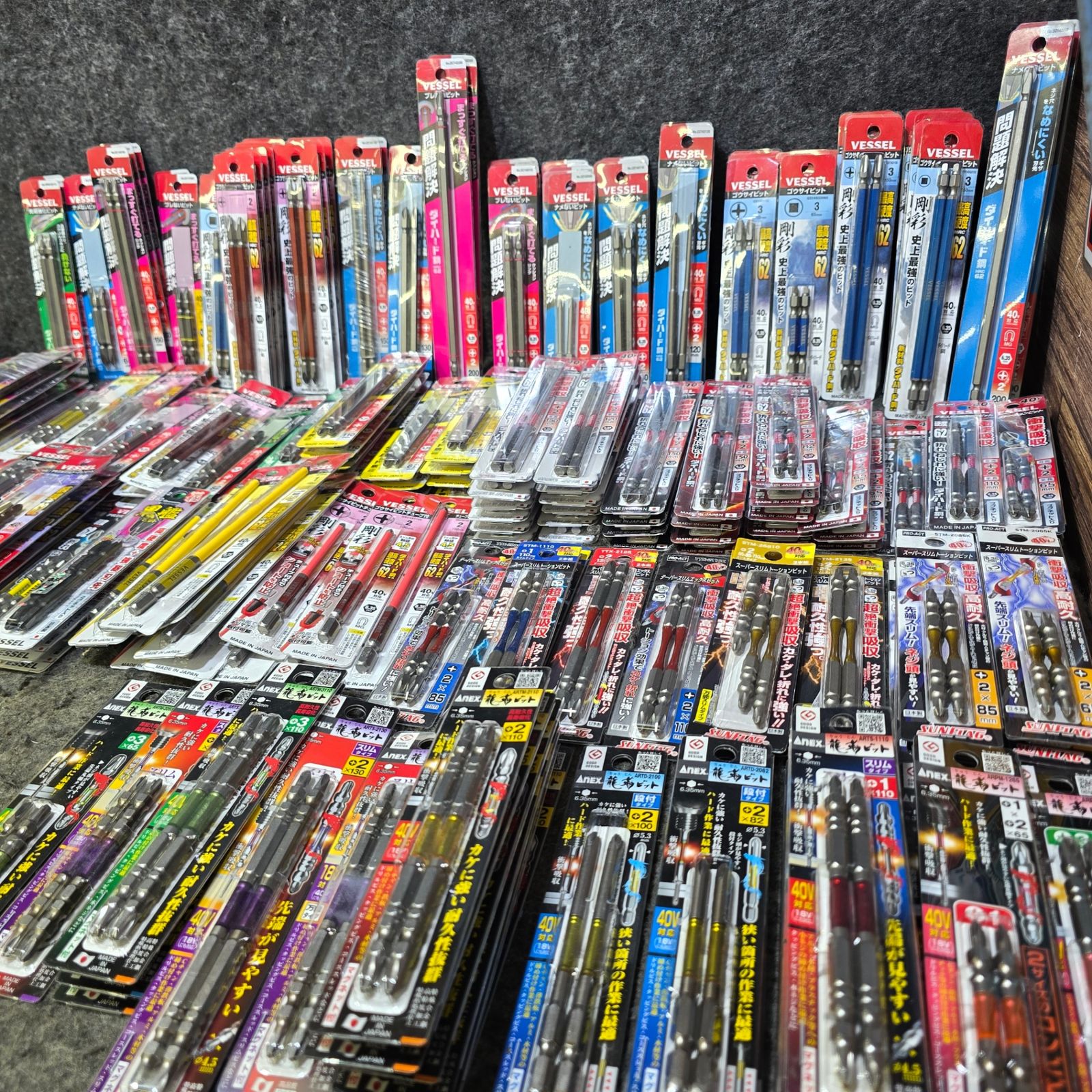 インパクト用 ビット 約626パック Anex VESSEL SUNFLAG メーカー サイズ混合 ダイヤモンドビット混在 桶川店