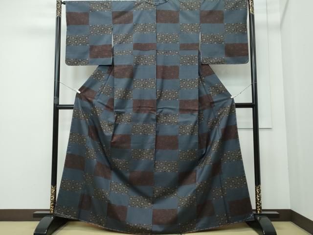 平和屋着物○本場大島紬 7マルキ 泥染め 横段花文 井上絹織物謹製 証紙  