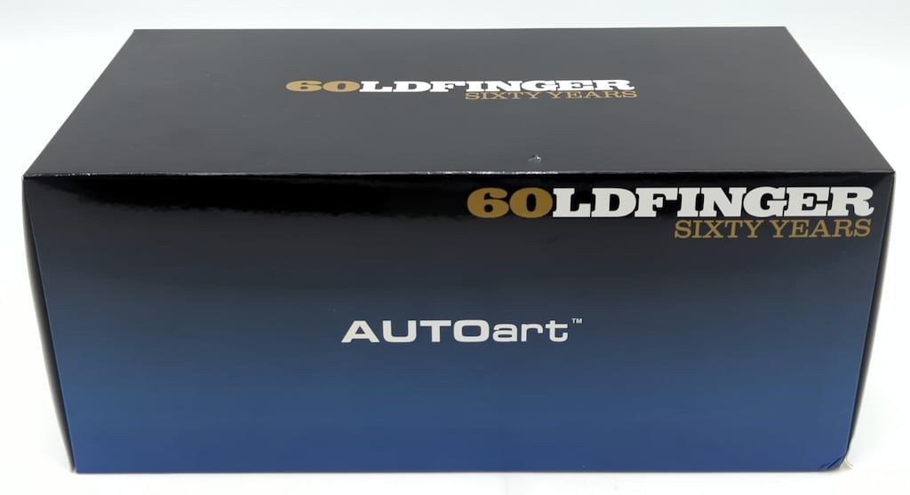 AUTOart 1|18 ASTON MARTIN DB5 GOLDFINGER W|WEAPONS SILVER 70296