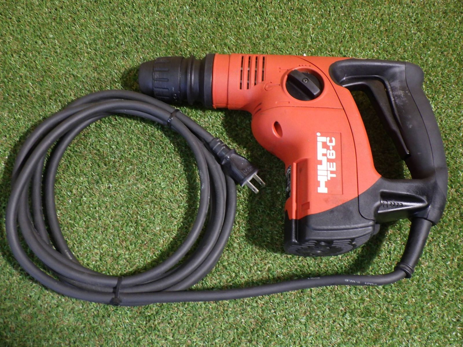 ヒルティ ハンマードリル TE6-C 集塵システム TE6-DRS コード式 ケース付 ハツリ 穴あけ コンクリート 電動工具 HILTI 品