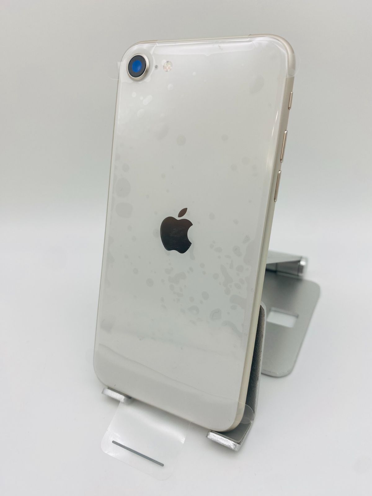 ☆ほぼ新品未使用☆充電回数1回☆iPhone SE 第3世代 64GB スターライト