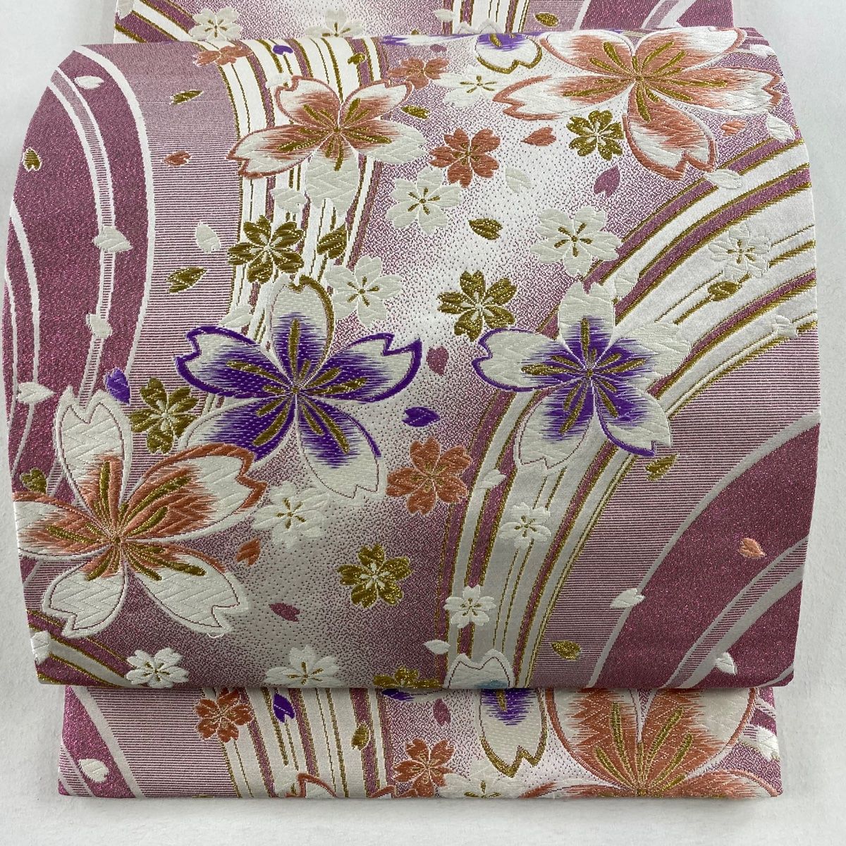 BY4860 紫　桜　袋帯 正絹 六通　振袖 袋帯 美品 秀品 桜 花びら 金糸 ピンク 六通 正絹 【中古