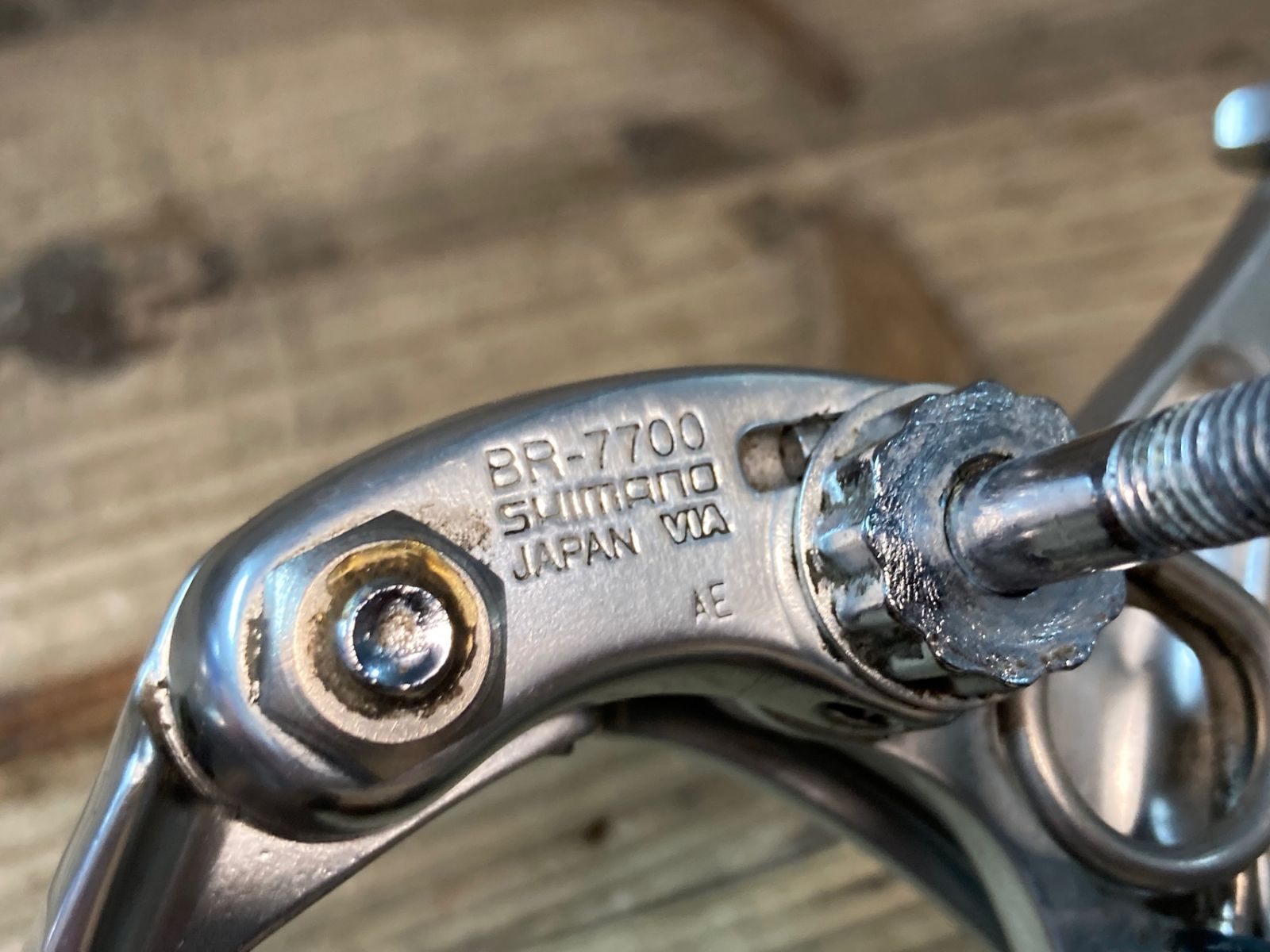 幅広い品揃え。 JG440 シマノ SHIMANO デュラエース DURA-ACE BR-7700 キャリパーブレーキ 前後セット 固定ナット