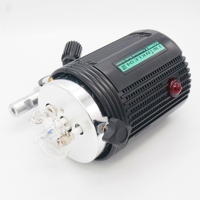 中古】(コメット) comet TWINKLE 04 III モノブロックストロボ