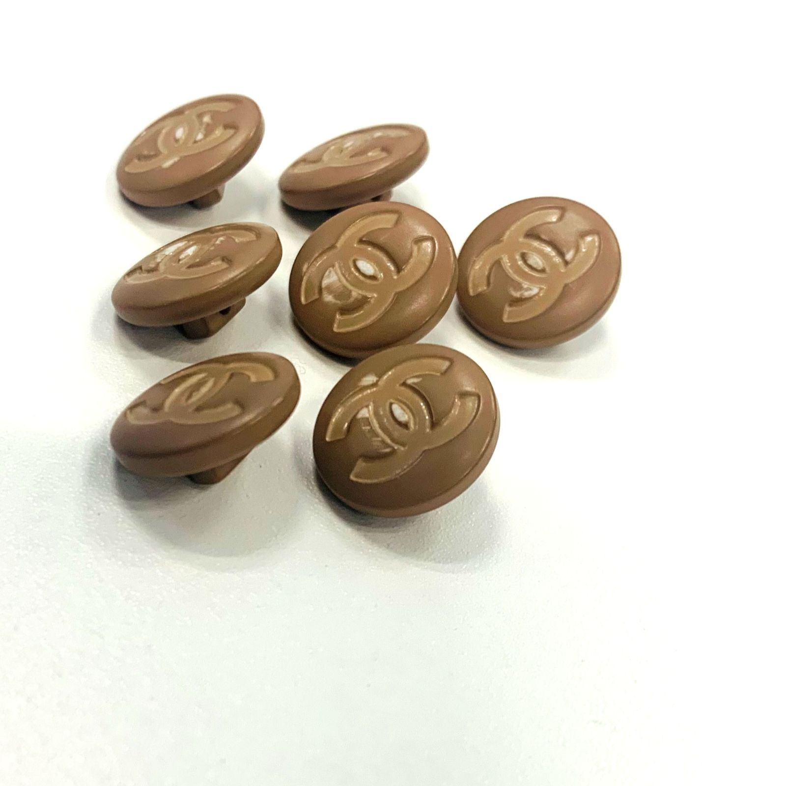 ボタン7個セット