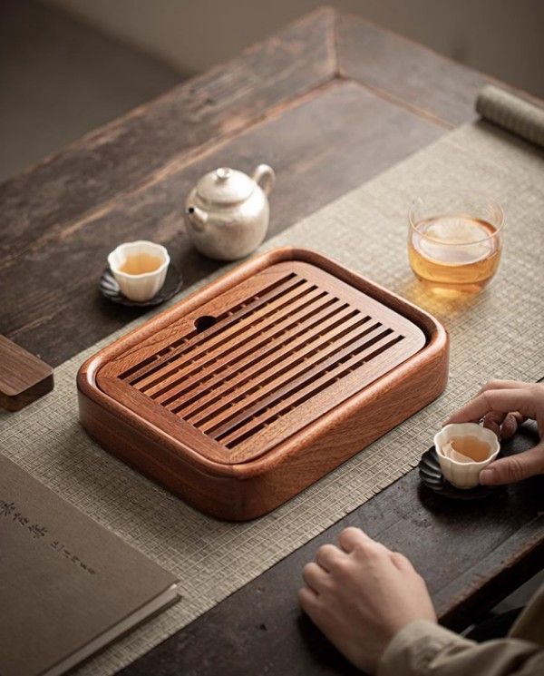 無垢材のシンプルな小さなティートレイ家庭用シンプルなティーテーブル1人用水貯蔵茶海茶セットトレイ乾燥茶トレイ