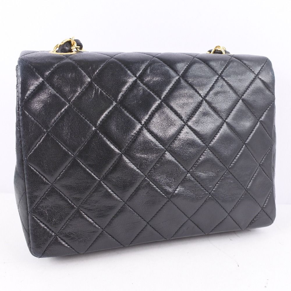 CHANEL】シャネル チェーンショルダー マトラッセ ラムスキン 黒 CHANEL】シャネル チェーンショルダー マトラッセ ラムスキン 黒