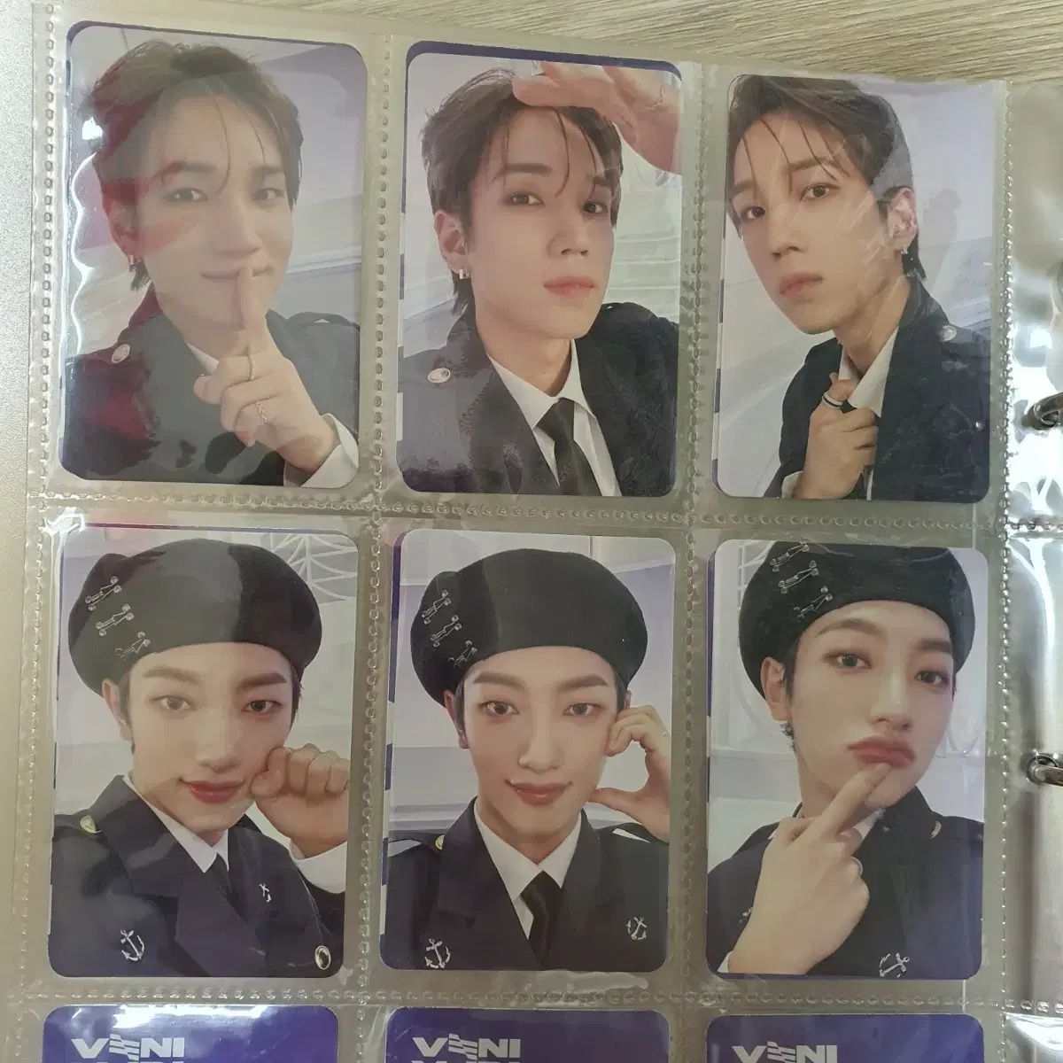 雷市場（ポンジャン）商品韓国直送】VANNER バナー トレカセット  