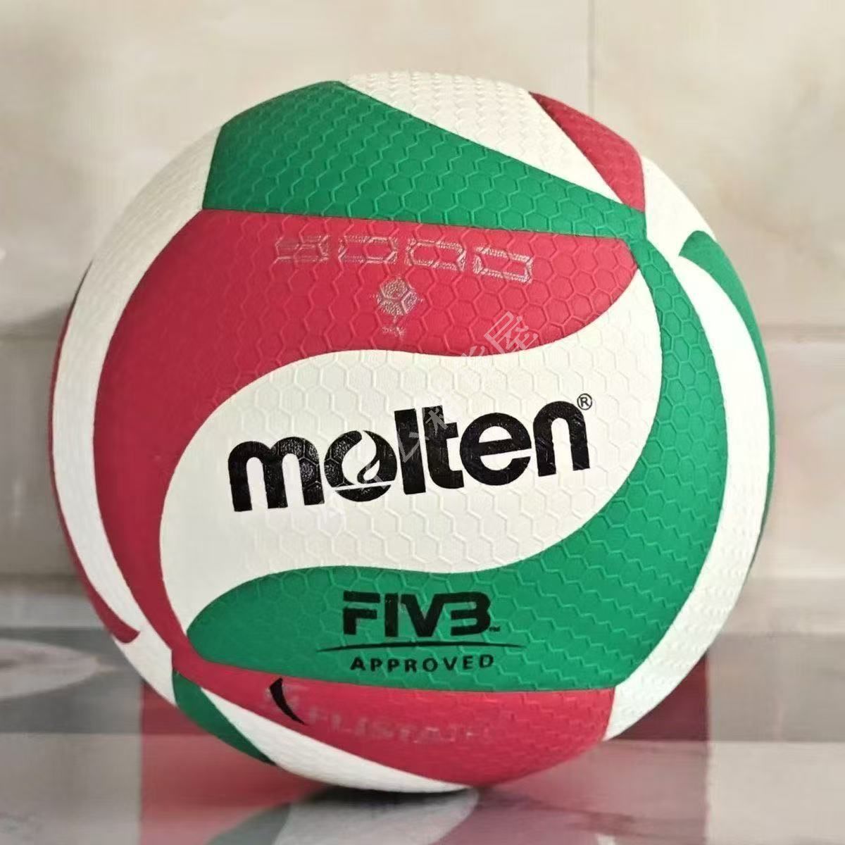 molten 5号　バレーボール　新品未使用　美品 バレーボール molten モルテン 5号 未使用に近い‼️ - メルカリ