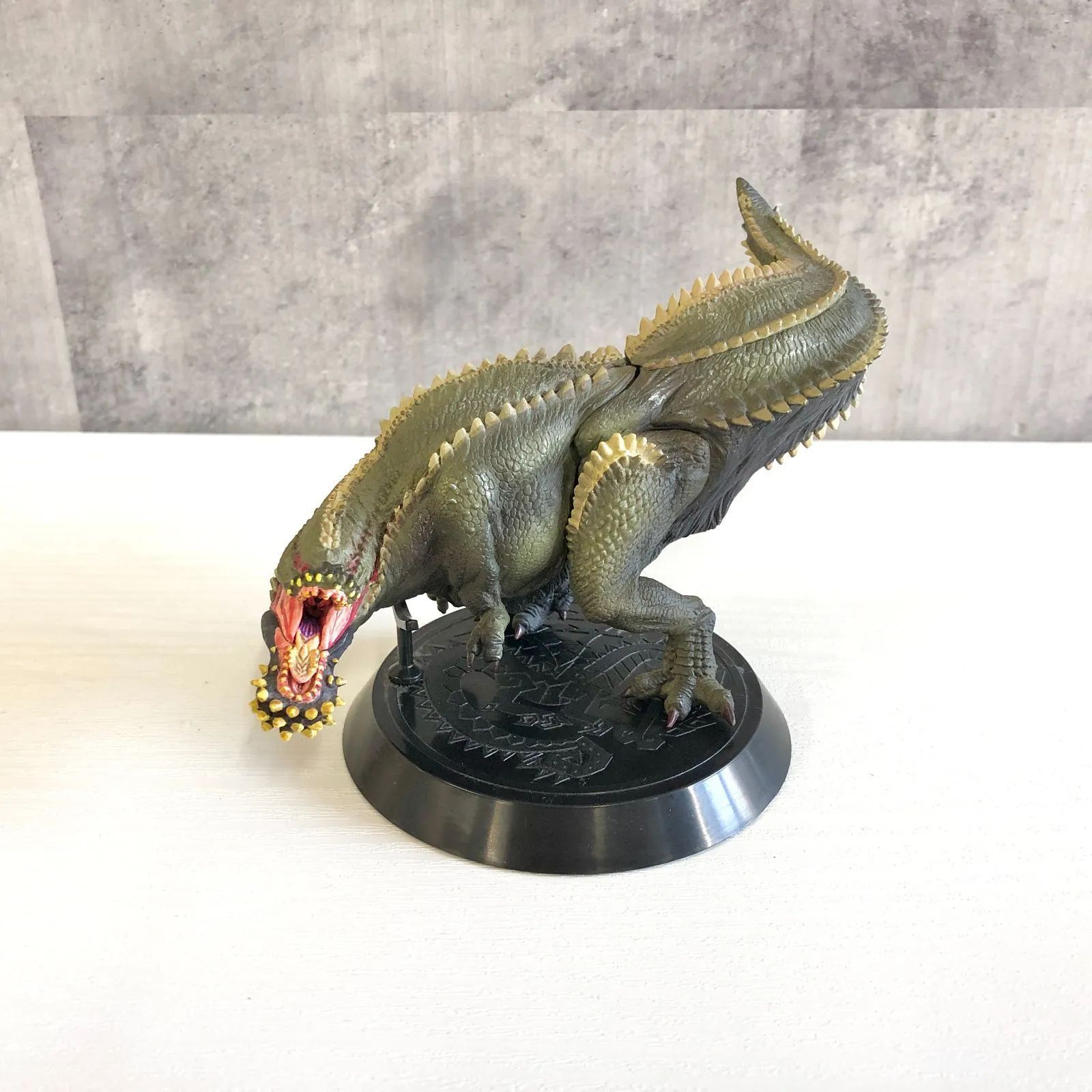 モンスターハンター　イビルジョー　フィギュア イーカプコン |カプコンフィギュアビルダー クリエイターズ
