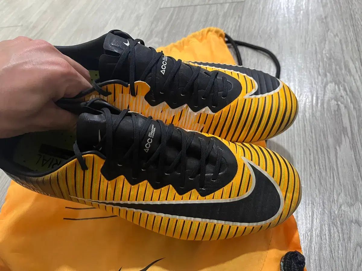 サッカースパイク 28 マーキュリアル ヴェイパー 11 HG NIKE ナイキ