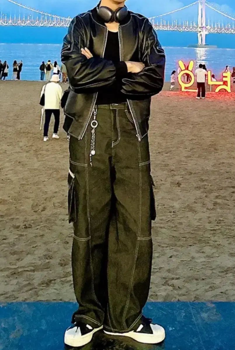 46 ) MAISON MINED(メゾンミネド) OBLIQUE PATCH DENIM PANTS 46 ) MAISON MINED(メゾンミネド) OBLIQUE PATCH DENIM PANTS