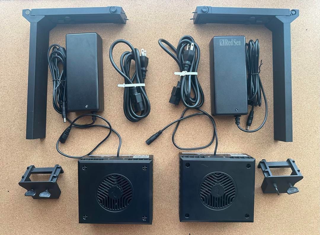 【中古】Red Sea ReefLED 90 & アーム ×2 中古】Red Sea ReefLED 90 & アーム ×2 - メルカリ