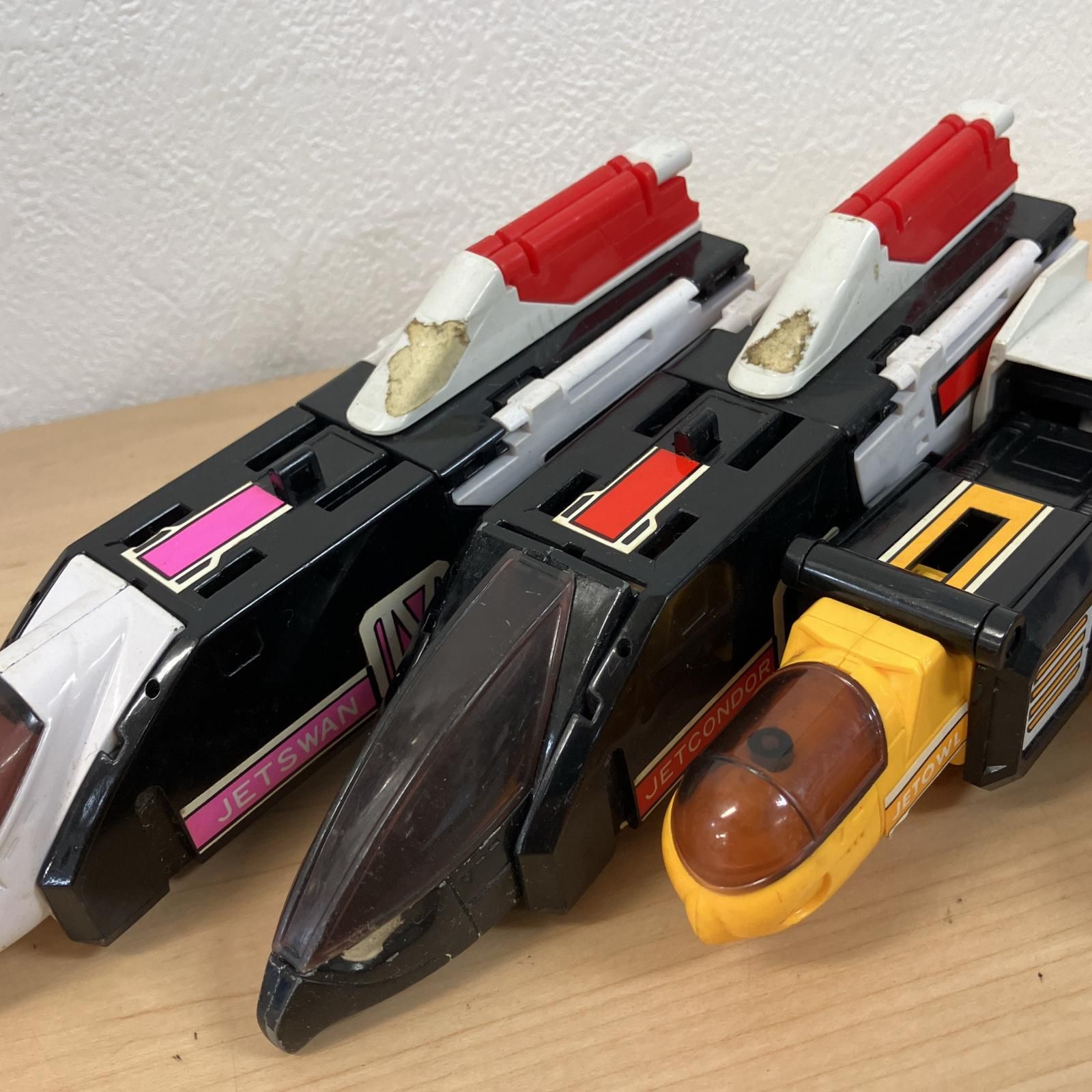 Bandai バンダイ 鳥人戦隊ジェットマン DX超弩級 ジェットガルーダ おもちゃ・玩具【中古】 キッズ Bandai バンダイ 鳥人戦隊ジェットマン DX超弩級 ジェット