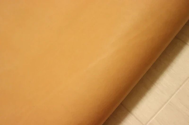 TAN 191ds ヌメ革 牛革 バングラデシュ レザー 素上げ はぎれ 一枚革 レザークラフト 革 皮 本革 diy 生地 材料