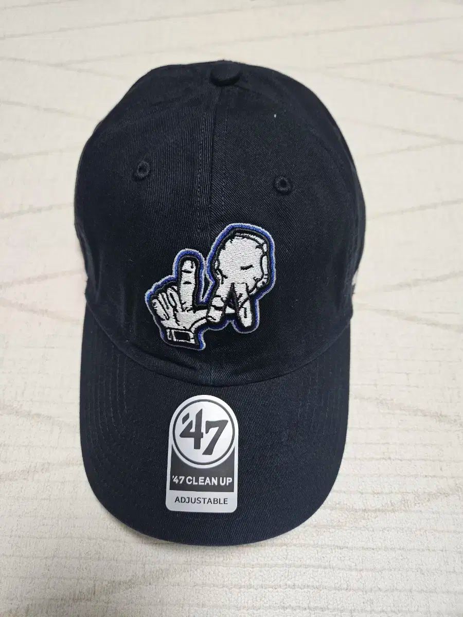 47 ブランド LA ハンドサイン キャップ